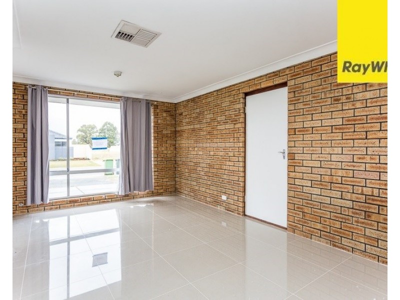 31 Girraween Street, Armadale WA 6112