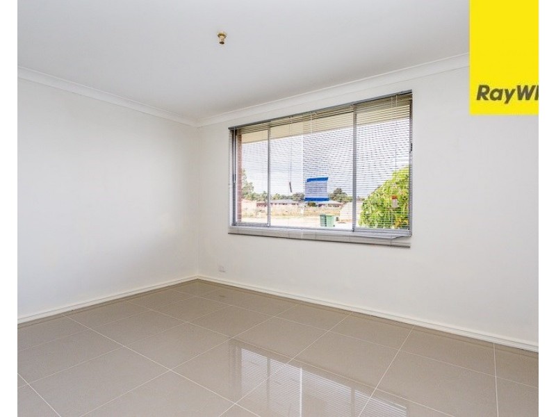 31 Girraween Street, Armadale WA 6112