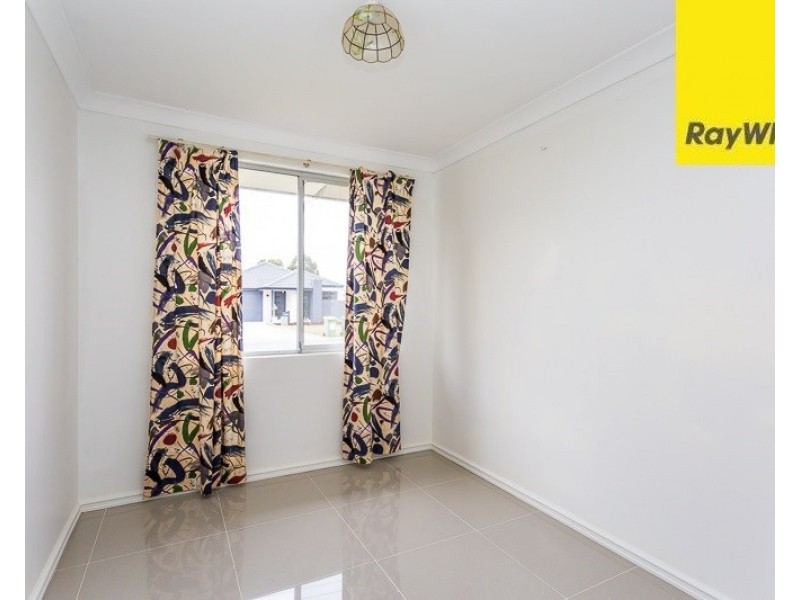 31 Girraween Street, Armadale WA 6112