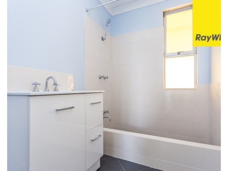 31 Girraween Street, Armadale WA 6112