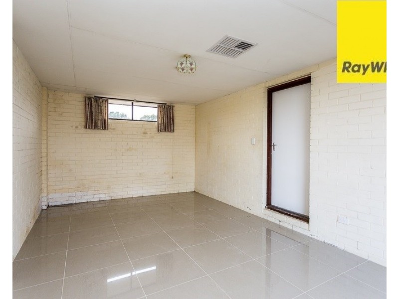 31 Girraween Street, Armadale WA 6112