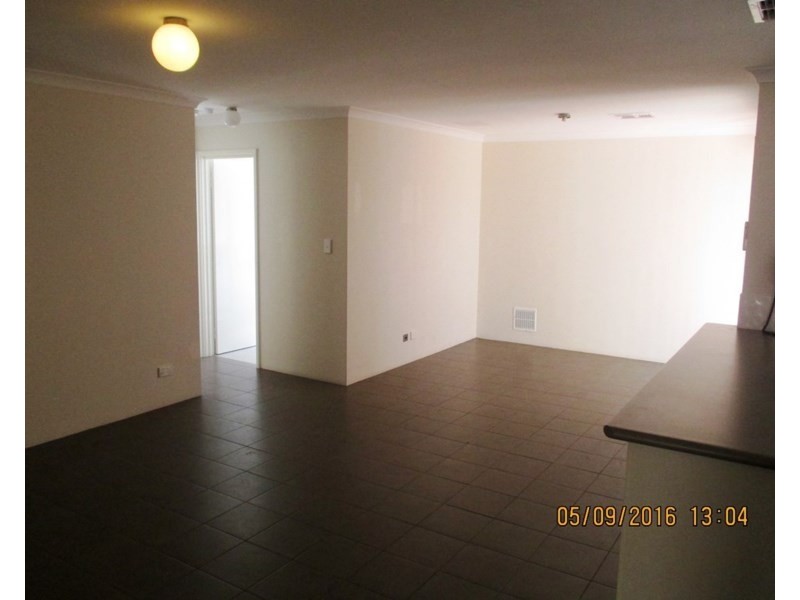 2/27 Sixth Road, Armadale WA 6112