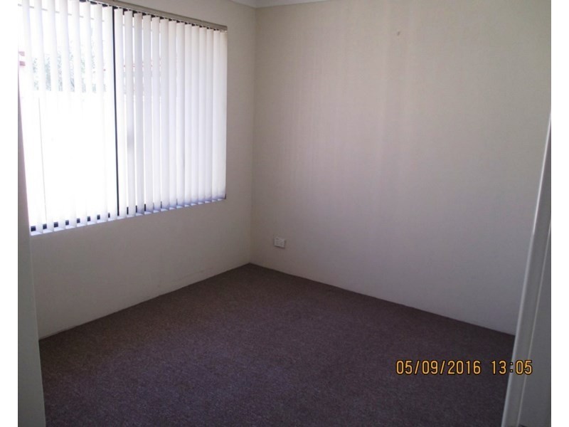 2/27 Sixth Road, Armadale WA 6112