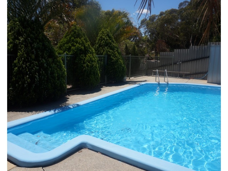 31 Ellis Road, Mount Nasura WA 6112