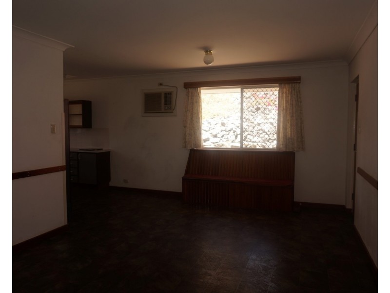 31 Ellis Road, Mount Nasura WA 6112