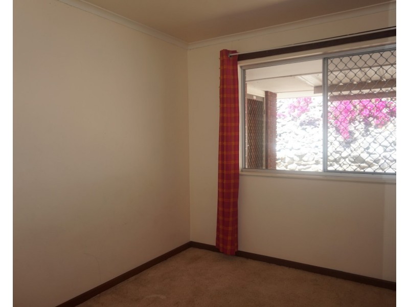 31 Ellis Road, Mount Nasura WA 6112