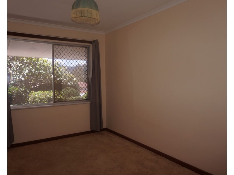 31 Ellis Road, Mount Nasura WA 6112