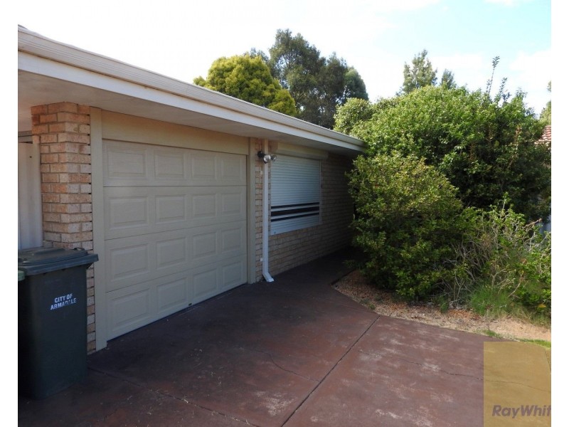 32A Chidzey Drive, Seville Grove WA 6112