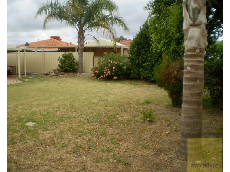 30 Chamberlain Way, Armadale WA 6112