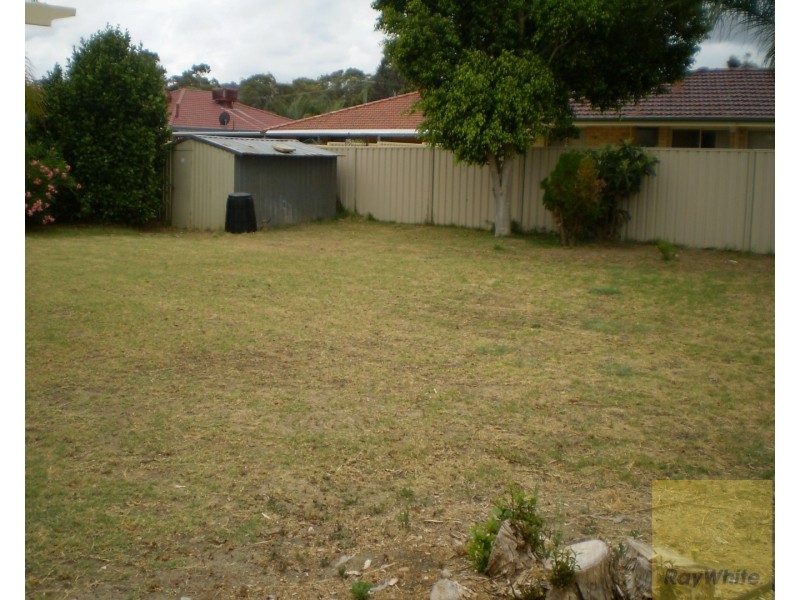 30 Chamberlain Way, Armadale WA 6112