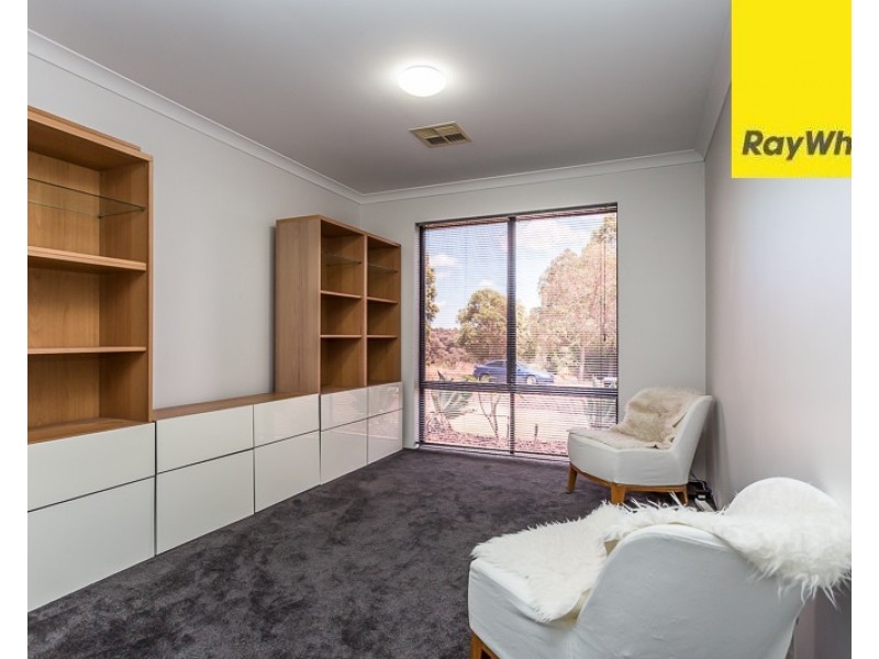 1 Burgess Drive, Byford WA 6122