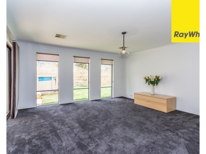 1 Burgess Drive, Byford WA 6122