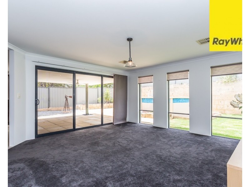 1 Burgess Drive, Byford WA 6122