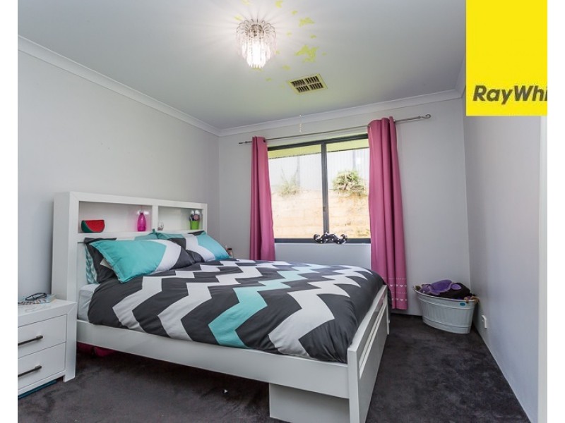 1 Burgess Drive, Byford WA 6122