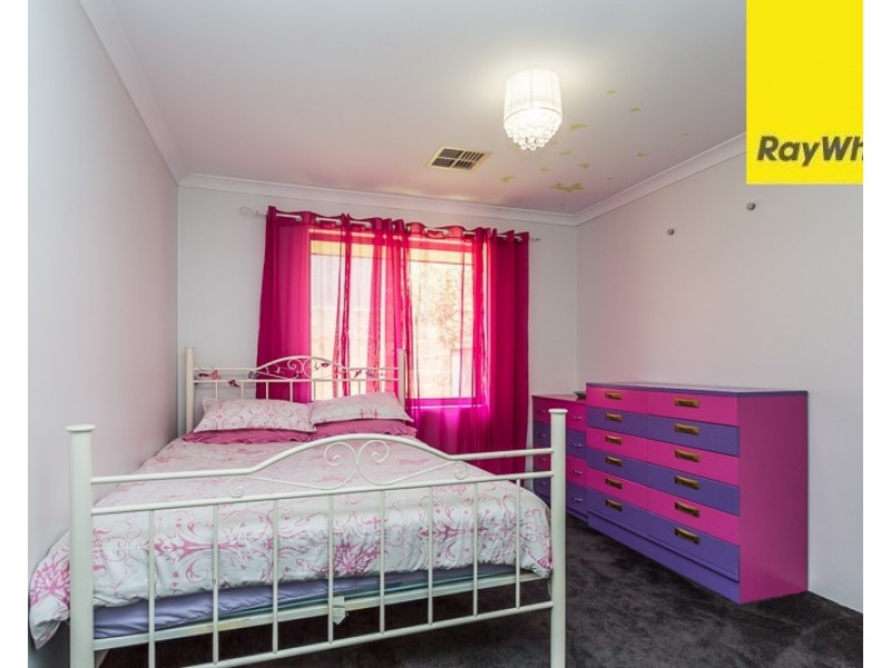 1 Burgess Drive, Byford WA 6122