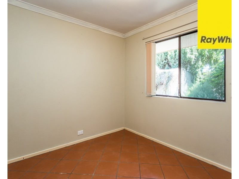 2 Junee Place, Armadale WA 6112