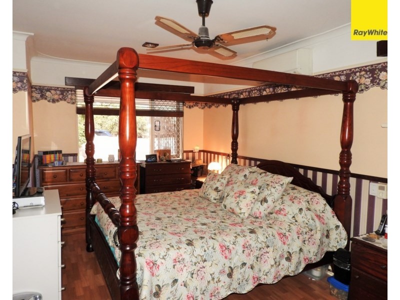 375 Railway Avenue, Armadale WA 6112