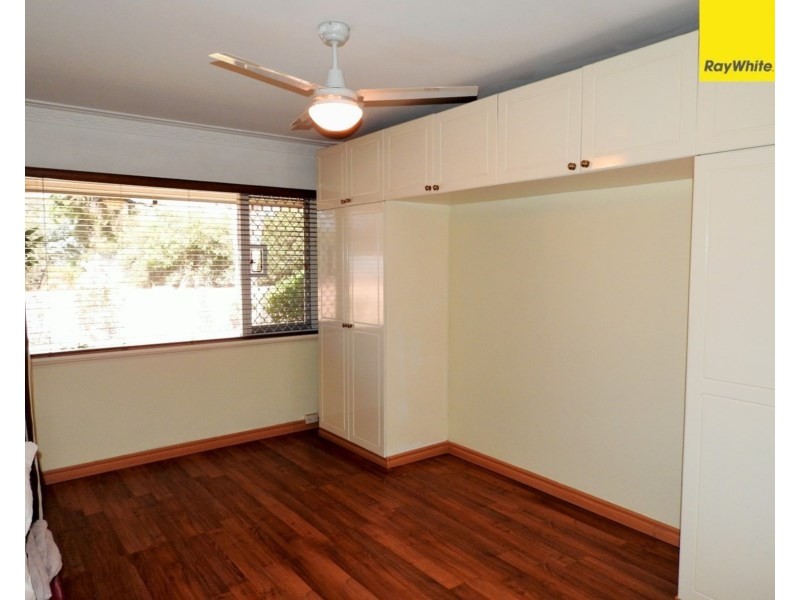 375 Railway Avenue, Armadale WA 6112