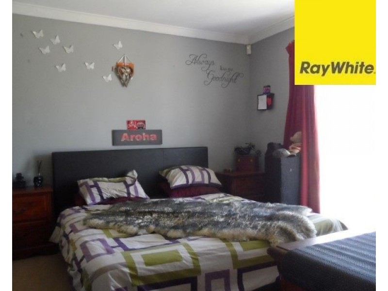 1 Mignon Court, Armadale WA 6112