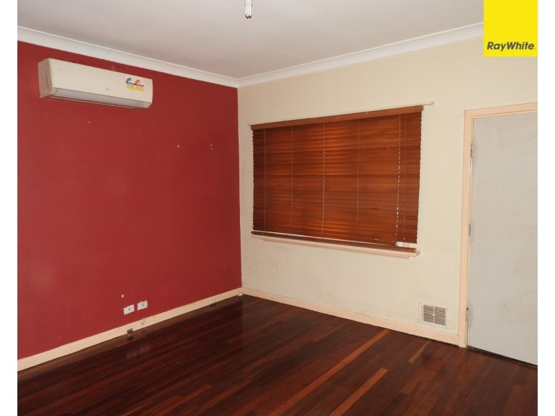 37 Wungong Road, Armadale WA 6112