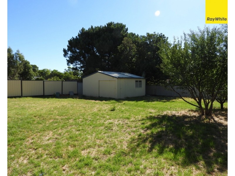 37 Wungong Road, Armadale WA 6112