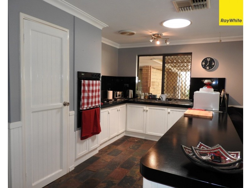 83 Inverness Circle, Camillo WA 6111