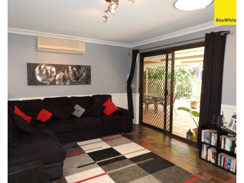 83 Inverness Circle, Camillo WA 6111