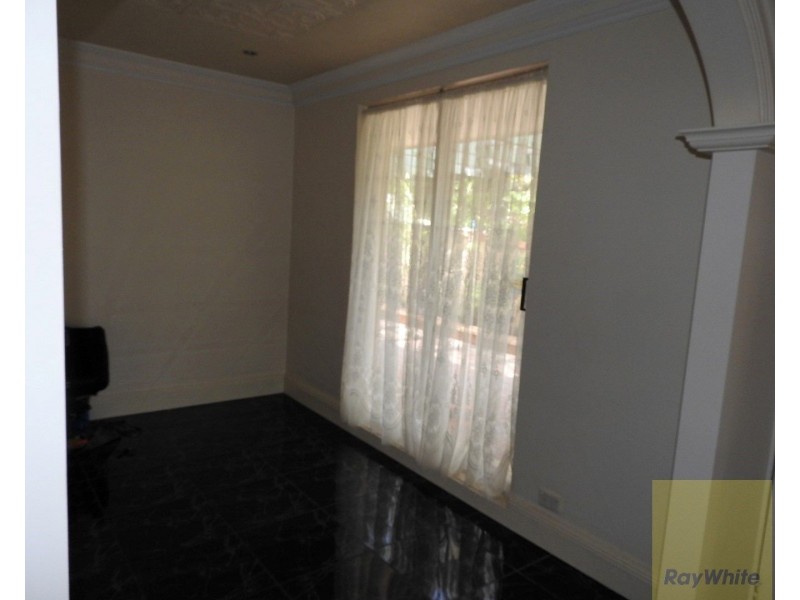 6 Ash Court, Armadale WA 6112