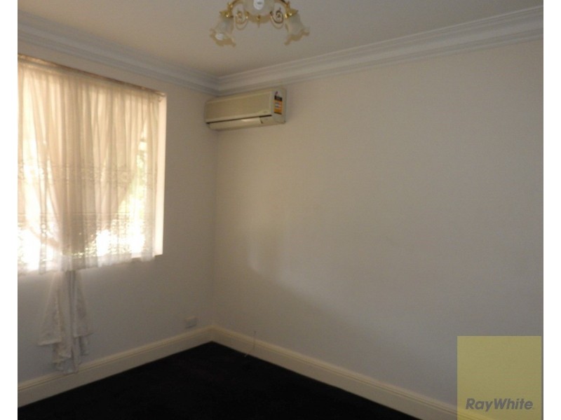 6 Ash Court, Armadale WA 6112