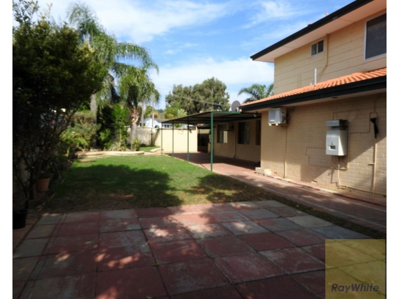 6 Ash Court, Armadale WA 6112