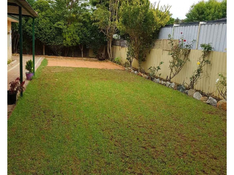 6 Ash Court, Armadale WA 6112