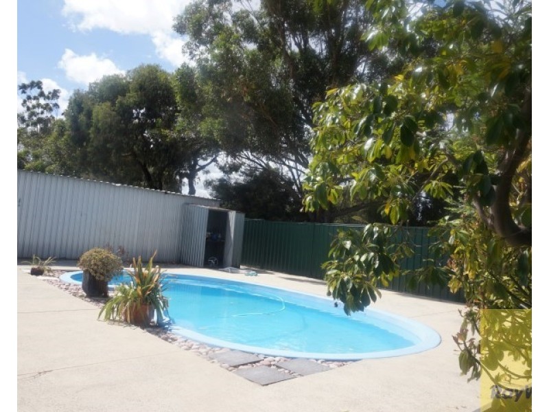 75 Doorigo Road, Armadale WA 6112