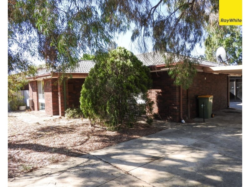 1 Beechcroft Place, Camillo WA 6111