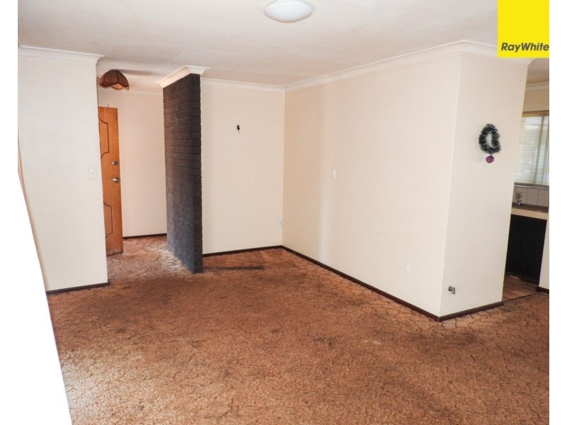 1 Beechcroft Place, Camillo WA 6111