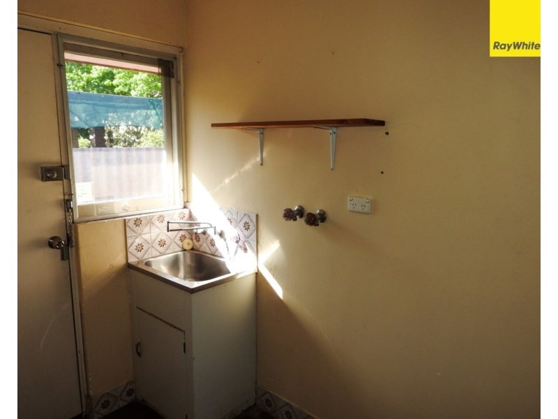 1 Beechcroft Place, Camillo WA 6111