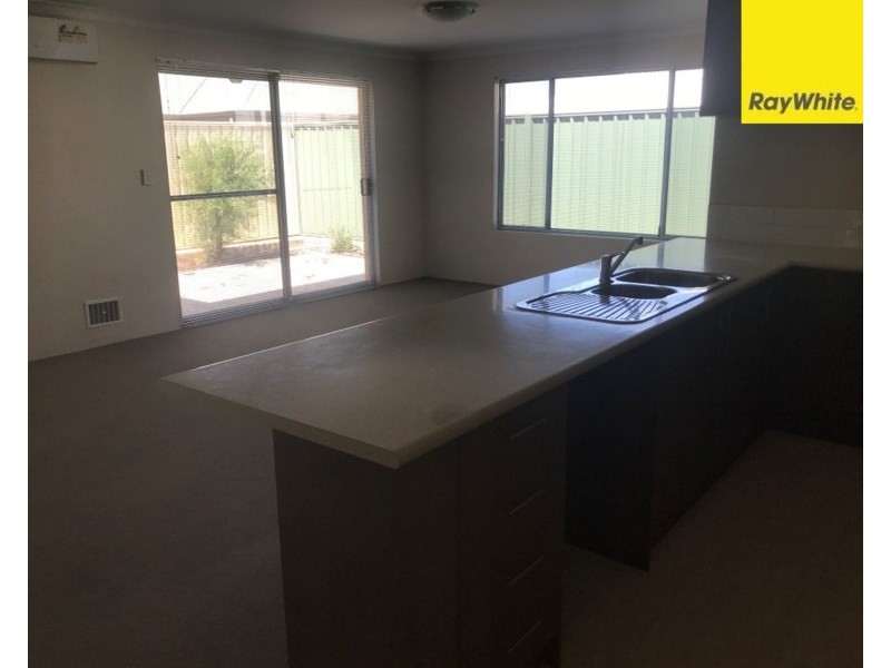 27/19 Serls Street, Armadale WA 6112