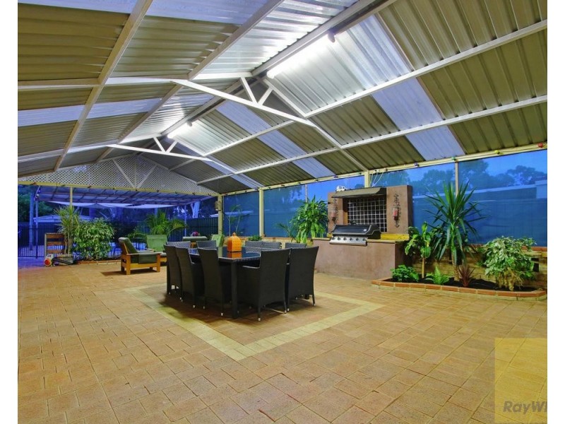 835 Armadale Road, Forrestdale WA 6112