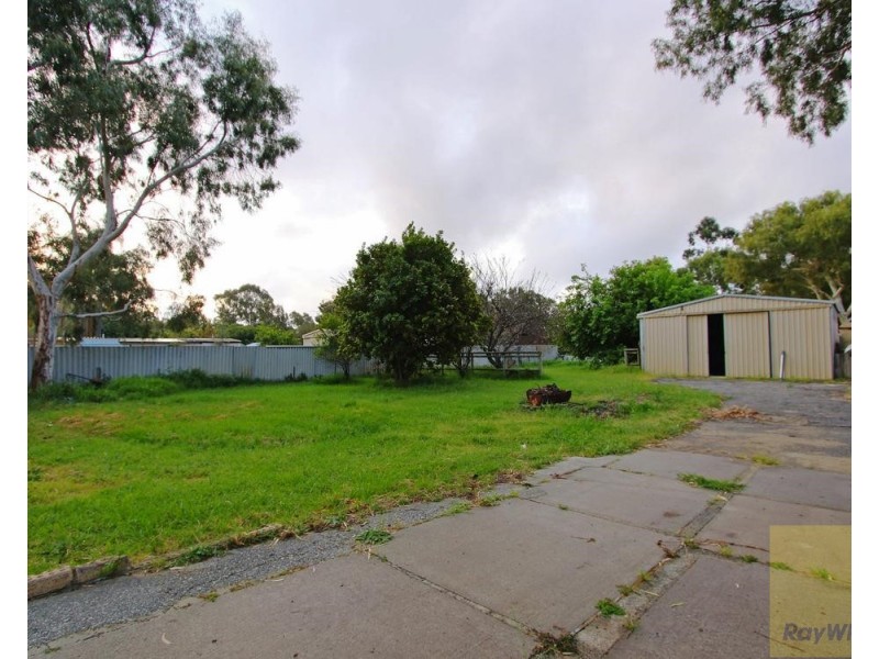 835 Armadale Road, Forrestdale WA 6112