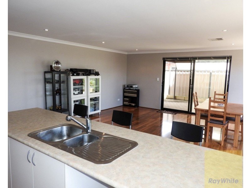 4 Padra Turn, Byford WA 6122