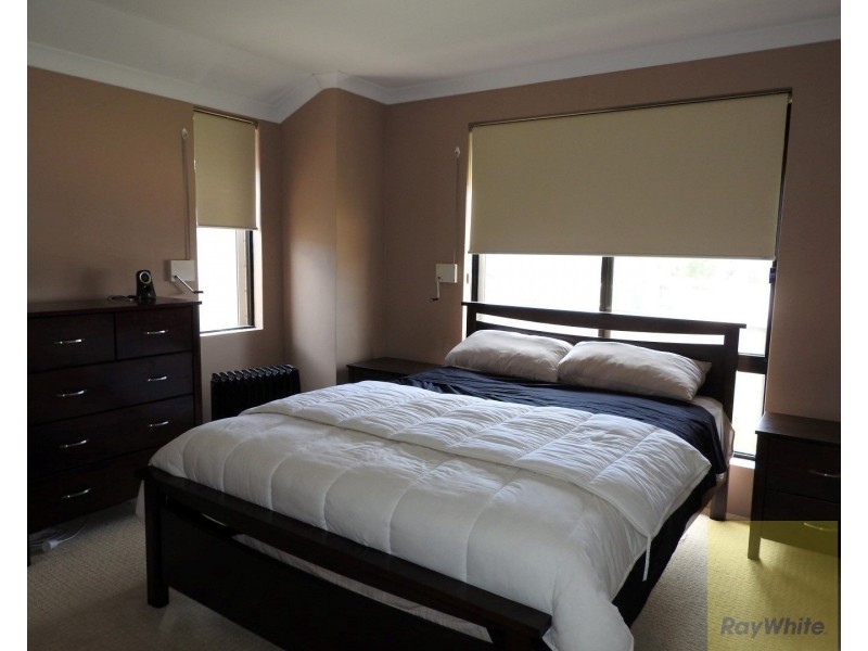 4 Padra Turn, Byford WA 6122