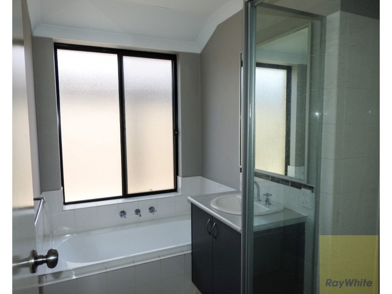 4 Padra Turn, Byford WA 6122