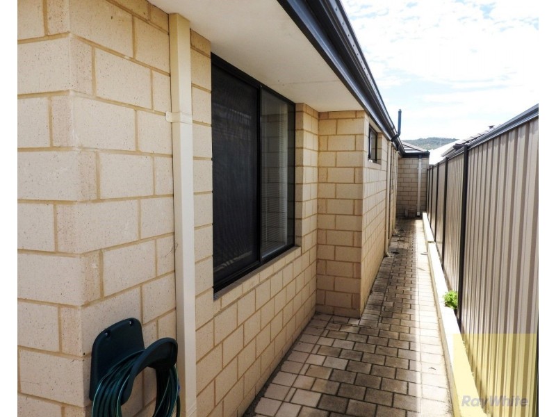 4 Padra Turn, Byford WA 6122