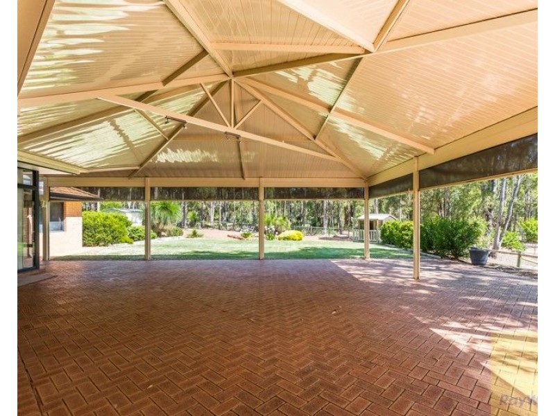 41 Ridgehill Rise, Roleystone WA 6111