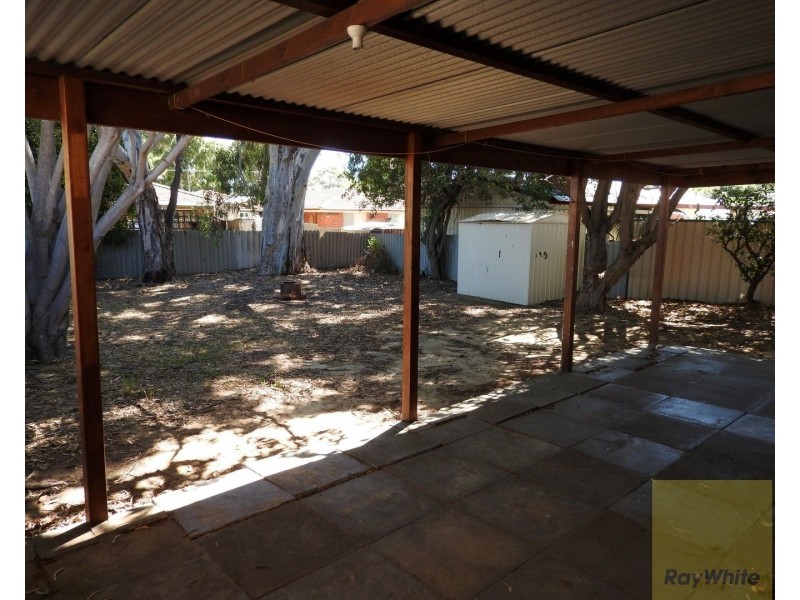 17B Cohuna Drive, Armadale WA 6112