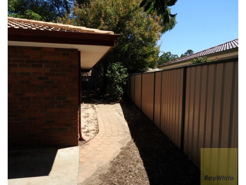 17B Cohuna Drive, Armadale WA 6112