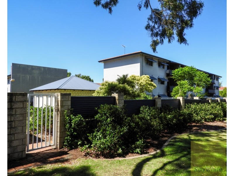 17/14 Coralie Court, Armadale WA 6112