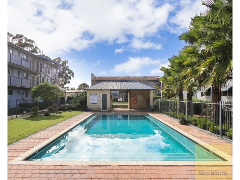 17/14 Coralie Court, Armadale WA 6112