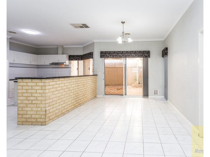 11 Casa Place, Southern River WA 6110