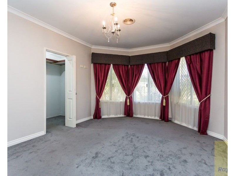 11 Casa Place, Southern River WA 6110