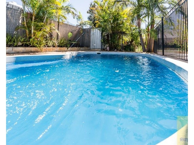 11 Casa Place, Southern River WA 6110